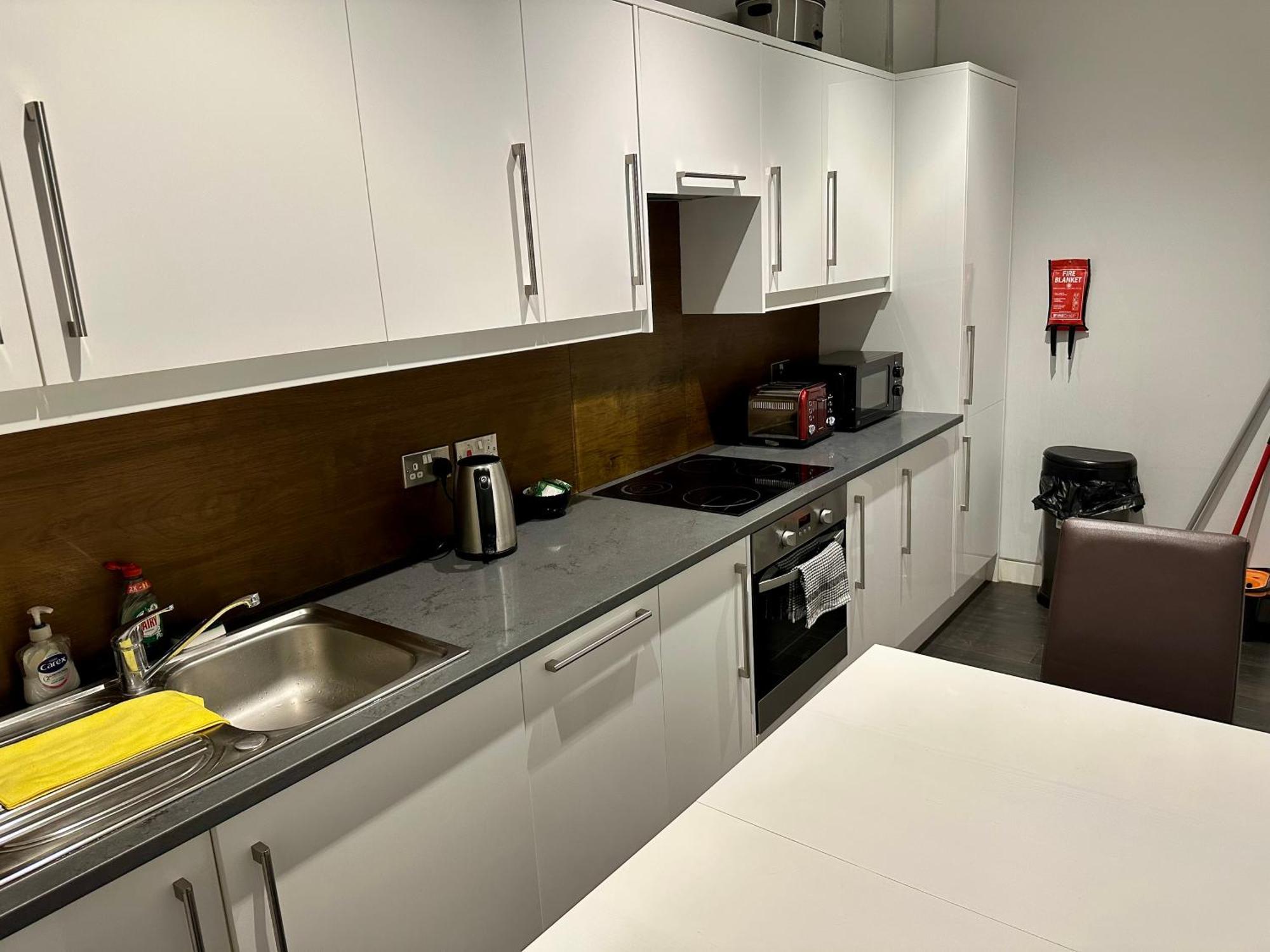 London Regent Apartments 객실 사진